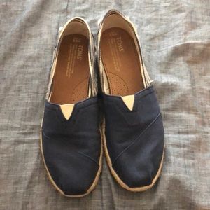 Toms shoes